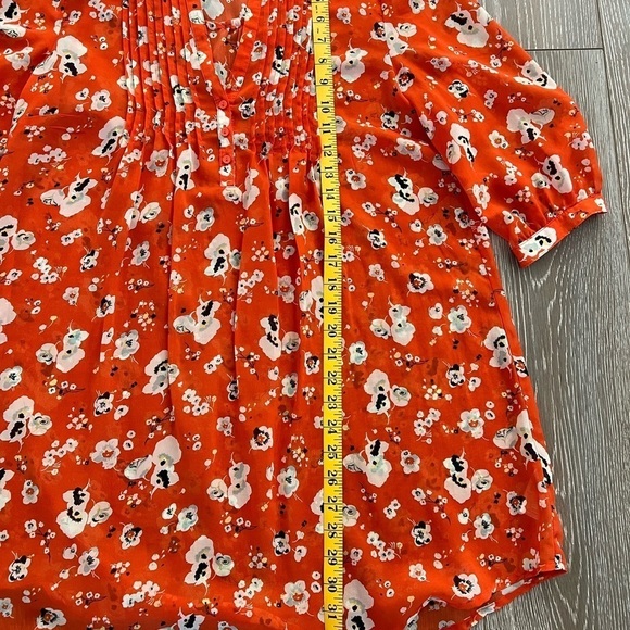 Orange floral print tunic top. Lightweight sz M - Picture 6 of 8